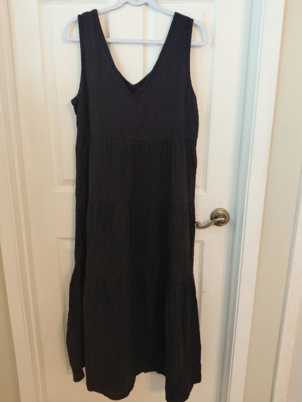 Quince Organic Cotton Black Medium Maxi Dress V Neck Sleeveless Spring Travel